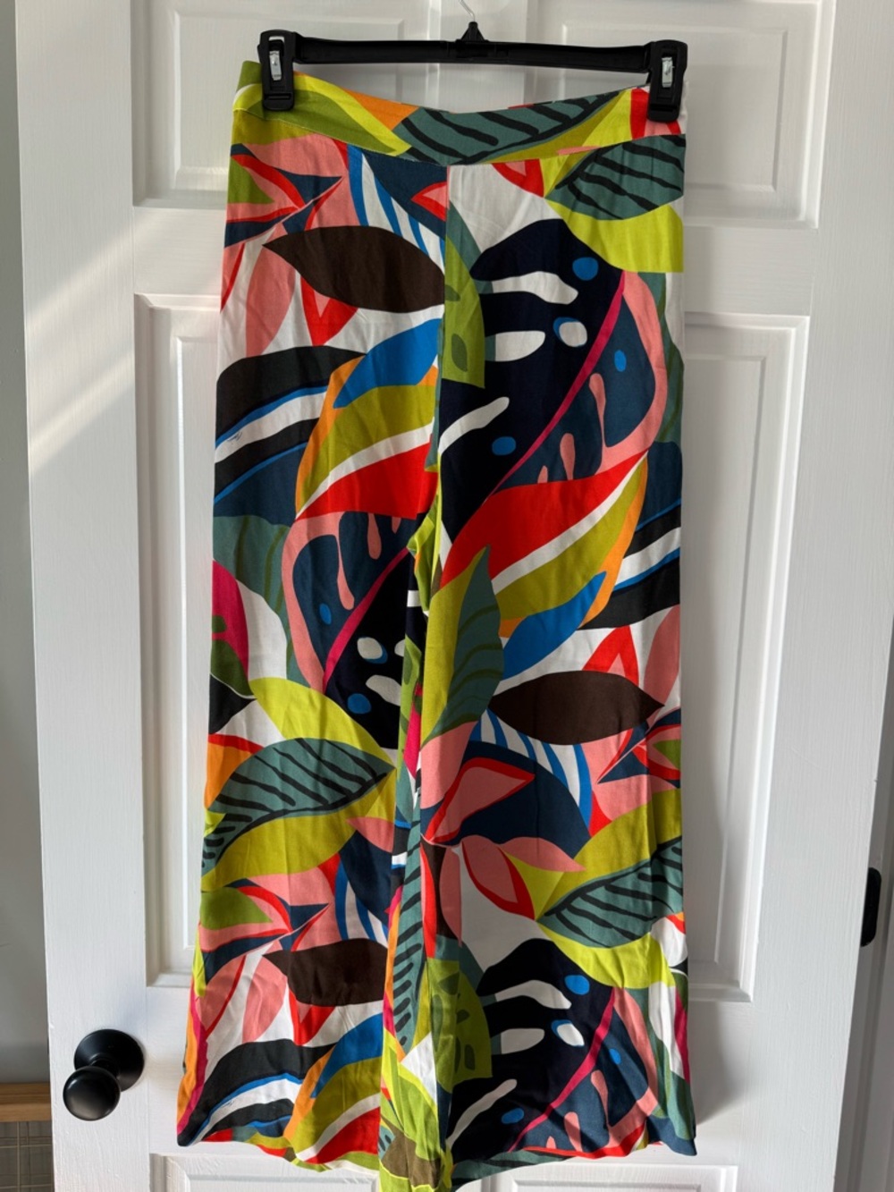 Trina Turk Long Weekend Botanical-Print Pants